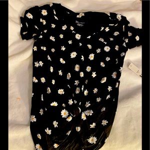 NEW No Boundaries top junior XS (1)